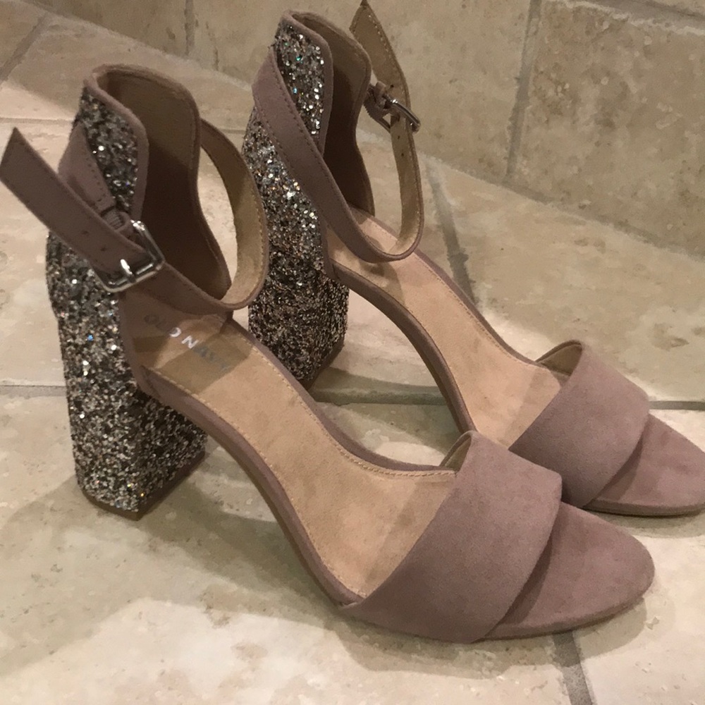 Tan heels